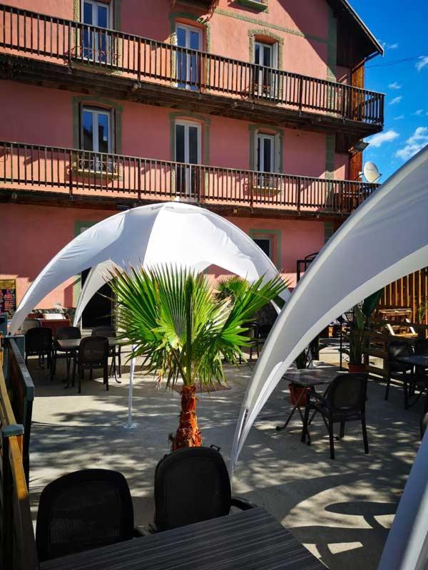 Icerock Hotel L'Argentiere-la-Bessee Exterior photo